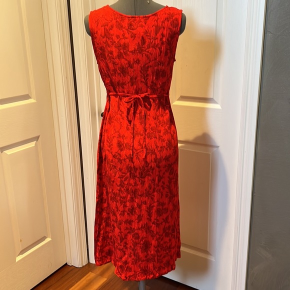 Sag Harbor Petite Floral Red Dress - Picture 3 of 5